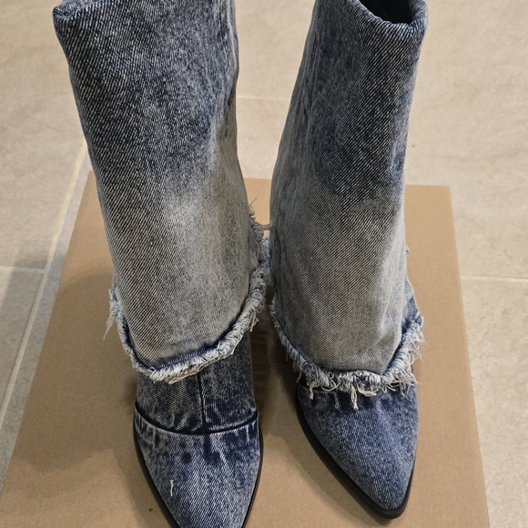Steve Madden Shoes - Steve Madden Acid-Wash Denim Pointed Heeled Boots with Frayed Cuff